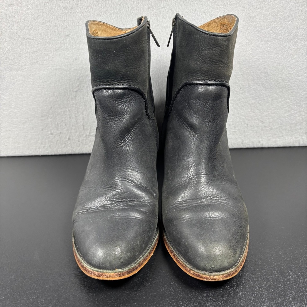 UGG Annie Black Full Grain Leather 1095061‎ Zip-Up Ankle Boots Womens Size 9 - Picture 4 of 11